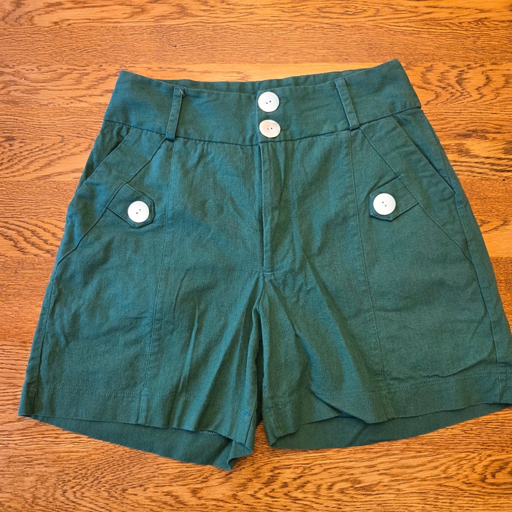 High-Rise Emerald Green Women's Shorts with Button Accents